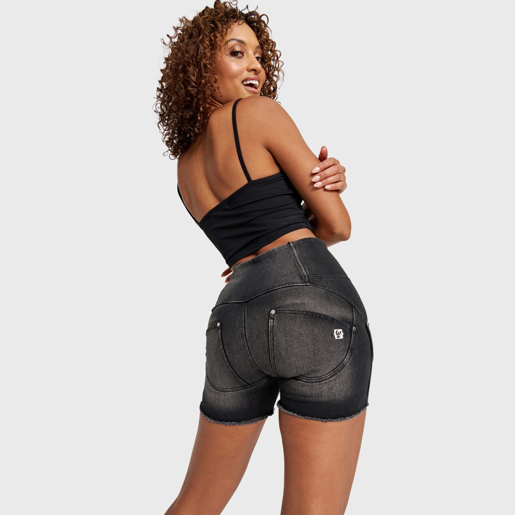 WR.UP® Snug Jeans - 3 Button High Waisted - Shorts - Black + Black Stitching