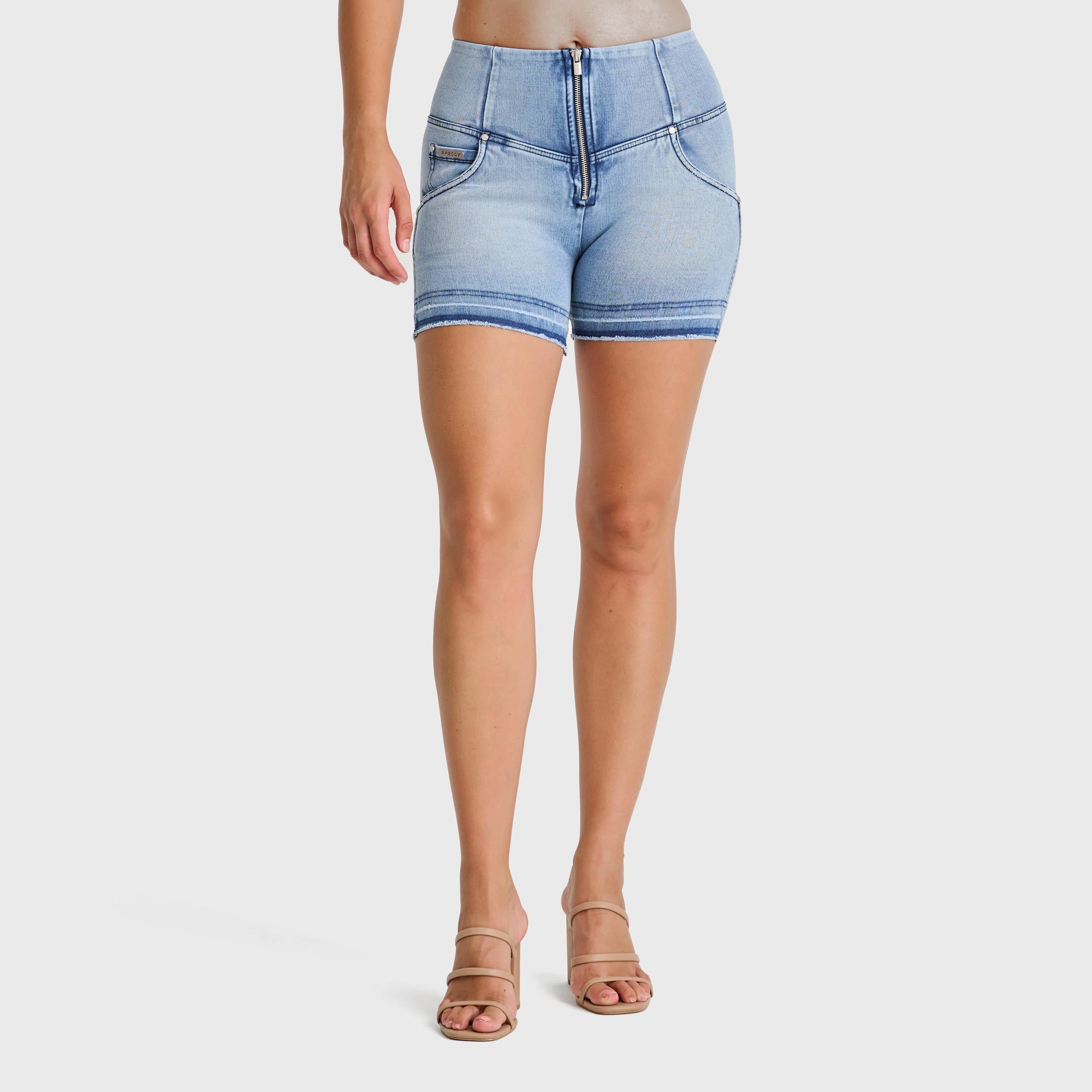 WR.UP® Snug Jeans - High Waisted - Shorts - Light Blue + Blue Stitching