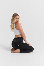 بنطال جينز WR.UP® - بثلاثة أزرار وخصر عالٍ - طول 7/8 - أسود مع خياطة سوداء